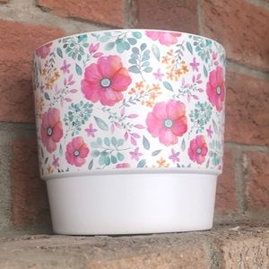 Pink Floral flower pot NWOT